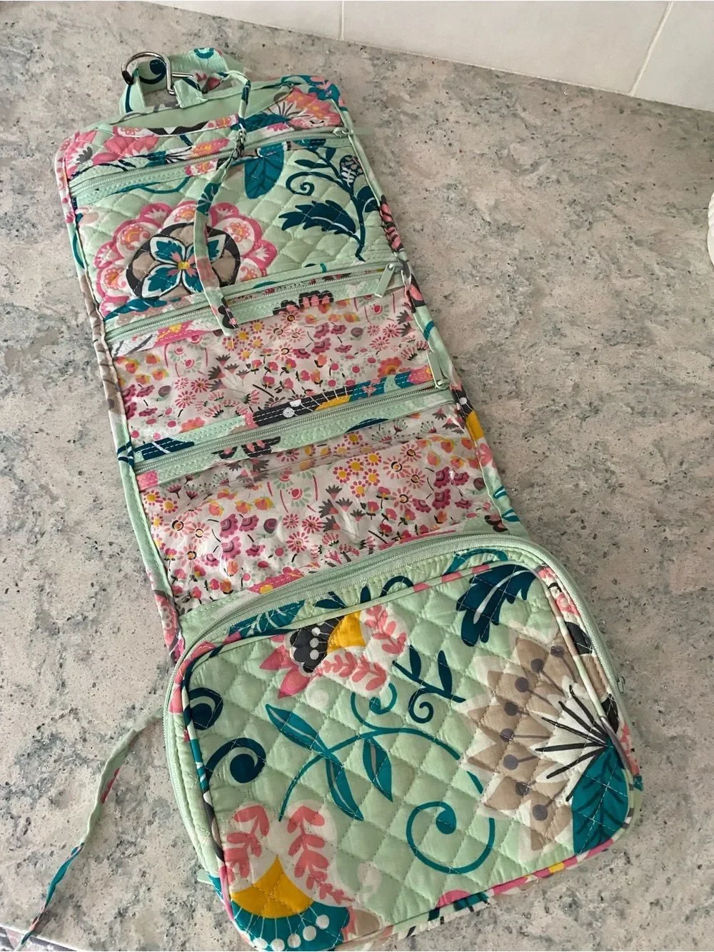 Vera Bradley Mint Floral Quilted makeup accessories with Pink & Teal Accents